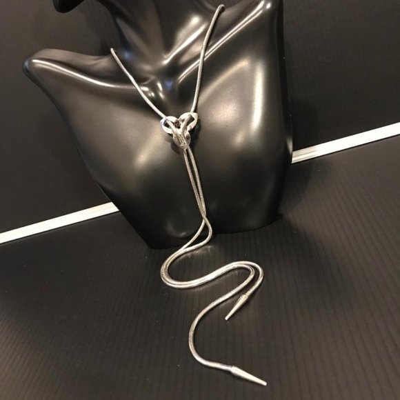 Sarah Coventry Silver-Tone Bolo Style Necklace - Picture 3 of 7